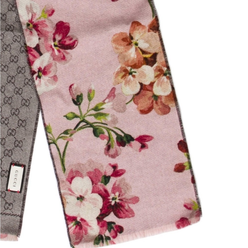 Gucci GG supreme logo monogram blooms scarf NEW - Picture 2 of 6